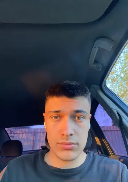 Арсений из Пскова, ищу на сайте знакомства на одну ночь