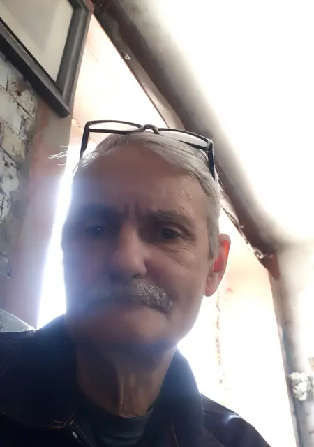 Я Андрей, 60, из Казани, ищу знакомства на одну ночь