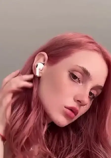 Lizz из Нижневартовска, мне 26, познакомлюсь на одну ночь