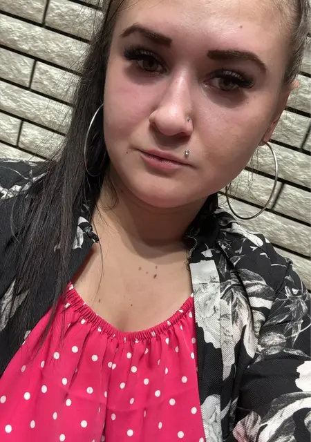 Я Диана, 33, из Нижнего Новгорода, ищу знакомство для совместных путешествий
