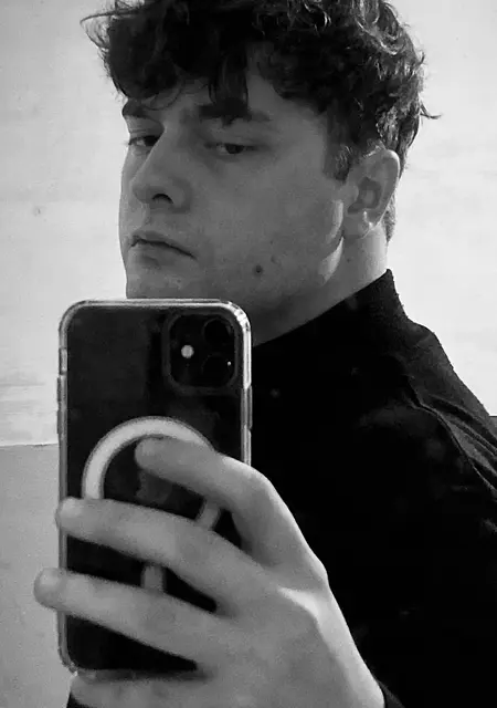 Я Артем, 25, из Москвы, ищу знакомство для общения