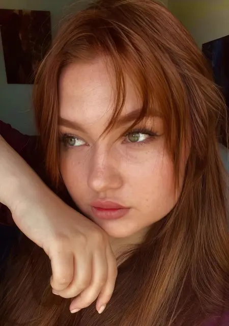 Я Софья, 24, знакомлюсь для общения в Каменске-Уральском