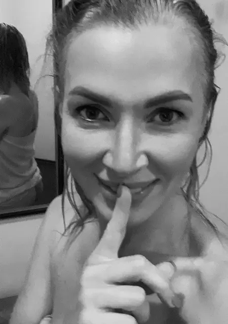 Я Елена Ямалеева, 41, знакомлюсь для вирта в Санкт-Петербурге