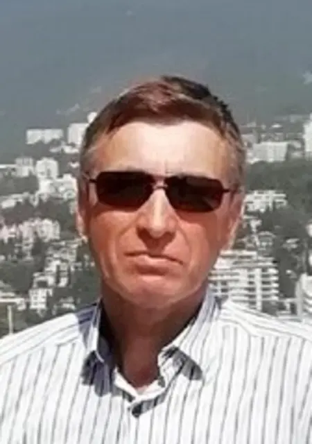 Я Александр, 62, из Владимира, ищу знакомства без обязательств