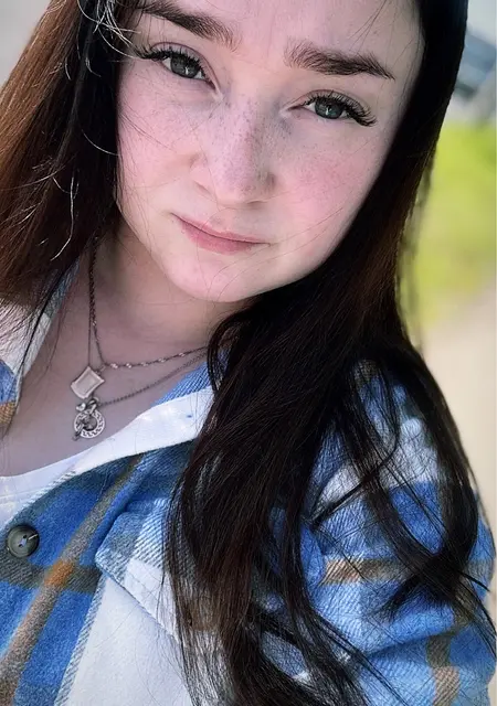 Алина из Ярославля, мне 27, познакомлюсь для общения