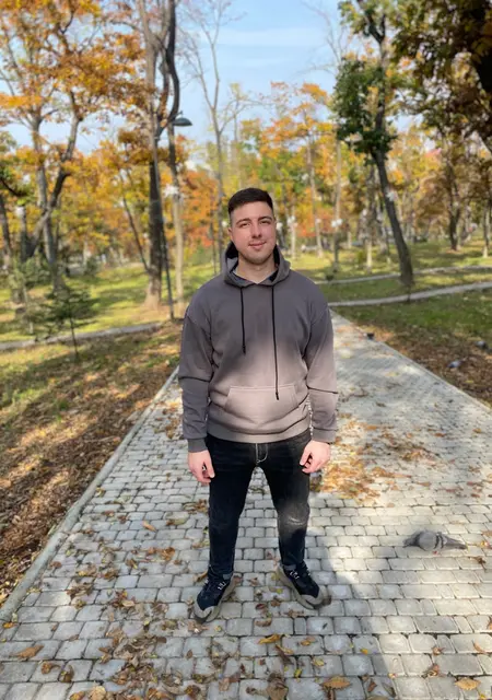 Я Данил, 27, знакомлюсь на одну ночь в Уссурийске