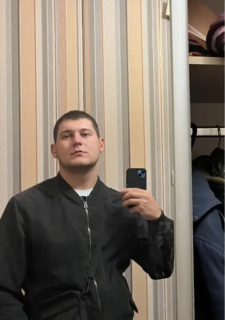 Никита из Белгорода, ищу на сайте знакомства на одну ночь