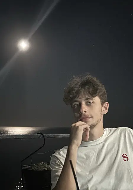 Сергей из Сочи, мне 25, познакомлюсь для общения