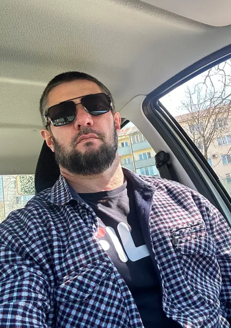 Я Расул, 47, из Грозного, ищу знакомство для постоянных отношений