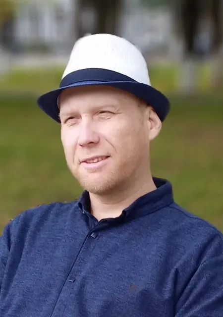 Дмитрий из Майкопа, мне 44, познакомлюсь для приятного времяпровождения