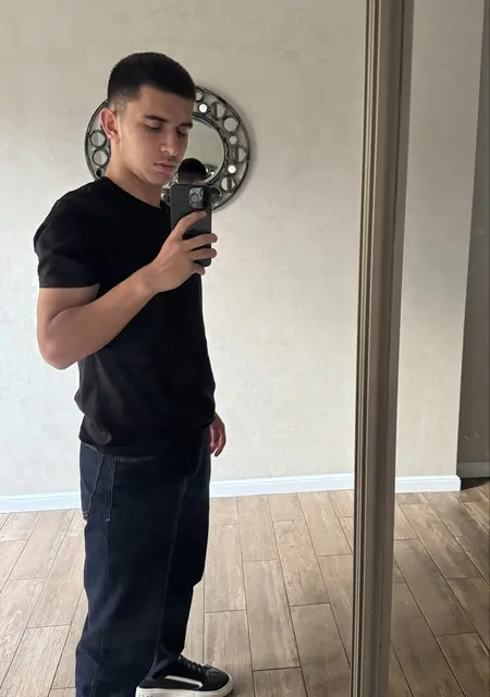 Я Армо, 21, знакомлюсь без обязательств в Краснодаре