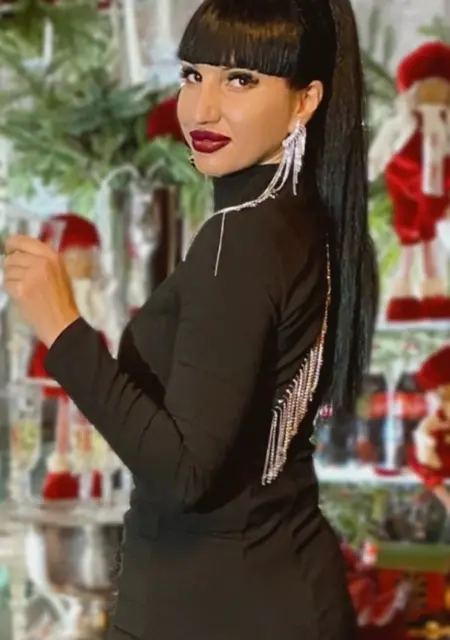 Юлия из Брянска, ищу на сайте приятное времяпровождение