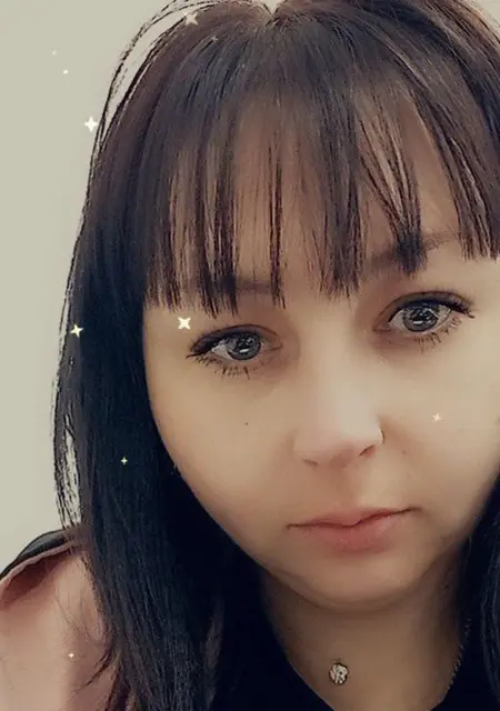 Алина из Саратова, ищу на сайте постоянные отношения