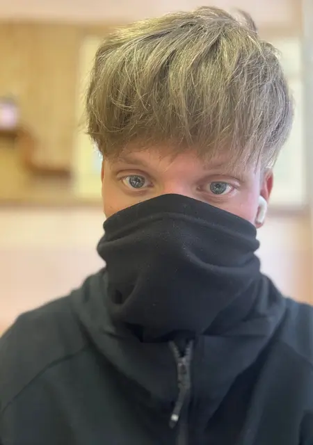 Я Mishkan, 18, из Новокузнецка, ищу знакомства на одну ночь