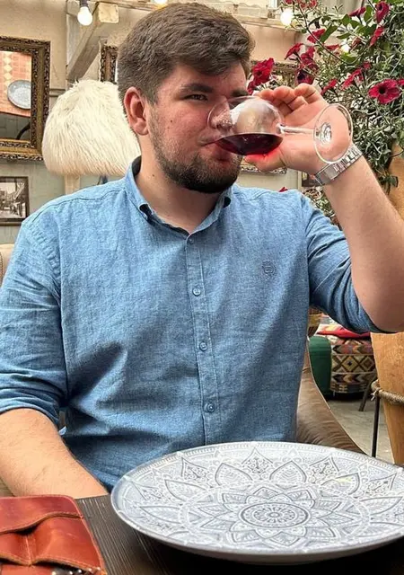 Я Даниил, 24, из Ишима, ищу знакомство для постоянных отношений