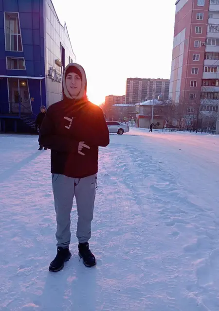 Nikita Gostev из Улан-Удэ, мне 19, познакомлюсь на одну ночь