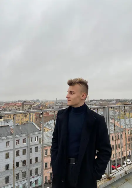 Александр из Находки, мне 21, познакомлюсь на одну ночь