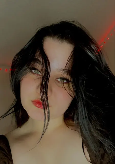 Я Геля, 20, знакомлюсь без обязательств в Владимире