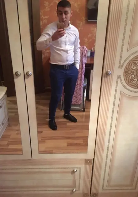 Я Данил, 28, из Рязани, ищу знакомства на одну ночь