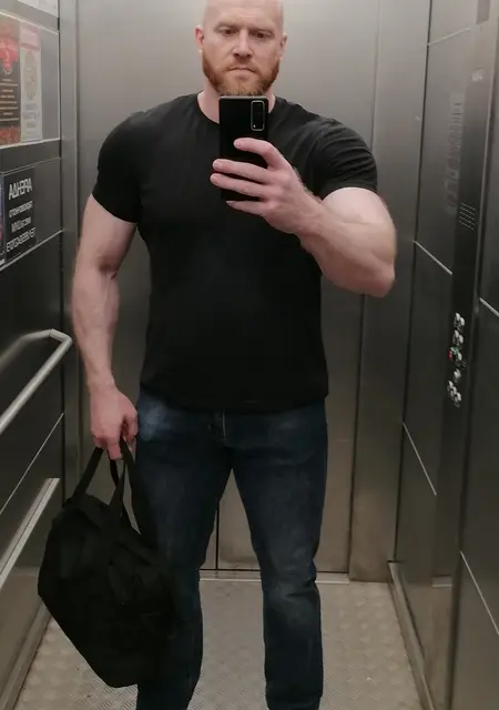 Я Александр, 43, знакомлюсь для приятного времяпровождения в Перми