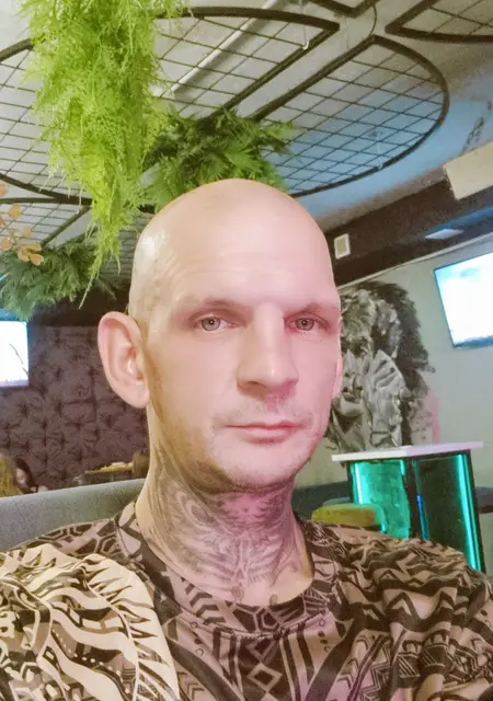 Я Sergei, 38, знакомлюсь для приятного времяпровождения в Комсомольске-на-Амуре