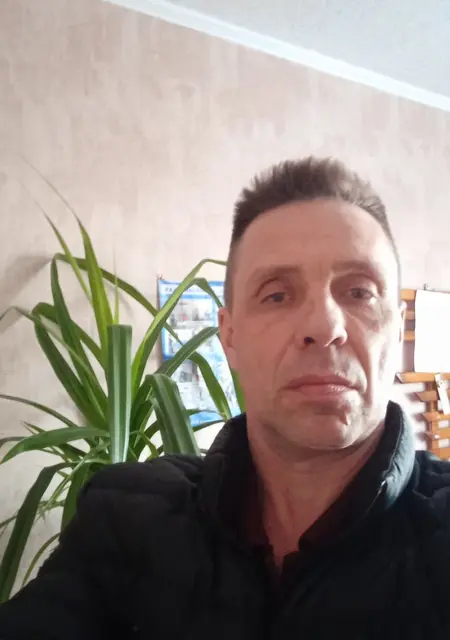 Андрей из Новокузнецка, мне 52, познакомлюсь без обязательств