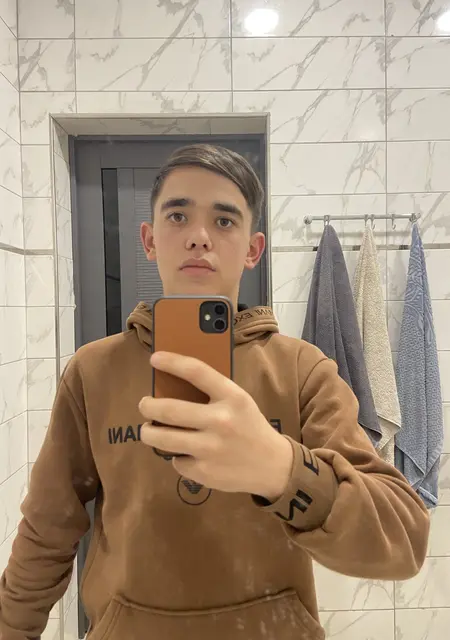 Хабиб из Жуковского, ищу на сайте знакомства на одну ночь