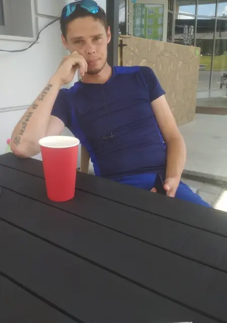 Я Serenya, 29, знакомлюсь без обязательств в Курске