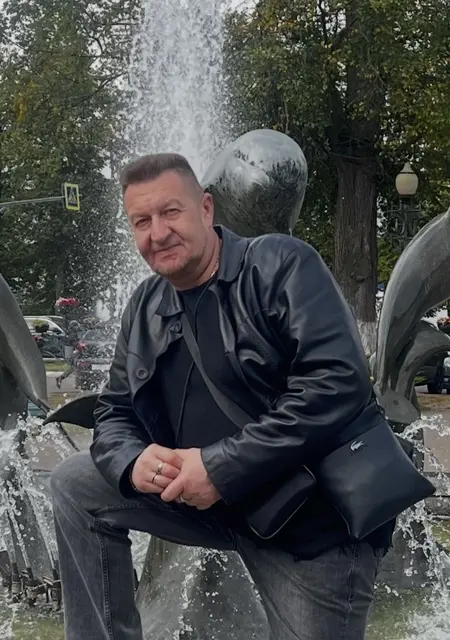 Я Владимир, 54, из Москвы, ищу знакомство для дружбы