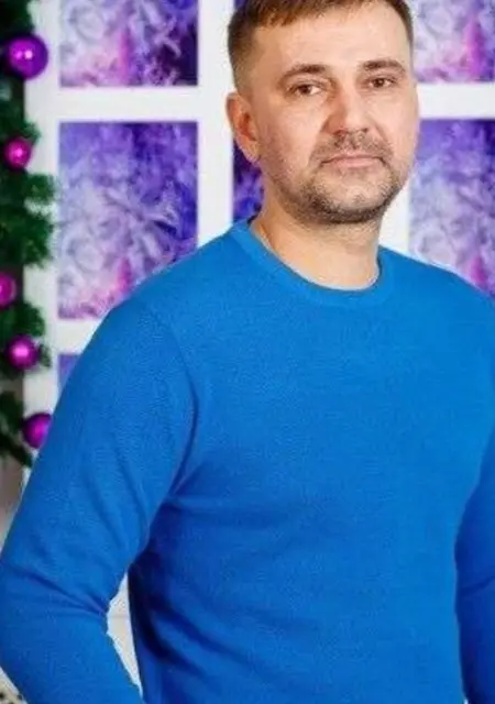 Я Игорь, 46, из Балакова, ищу знакомство для приятного времяпровождения