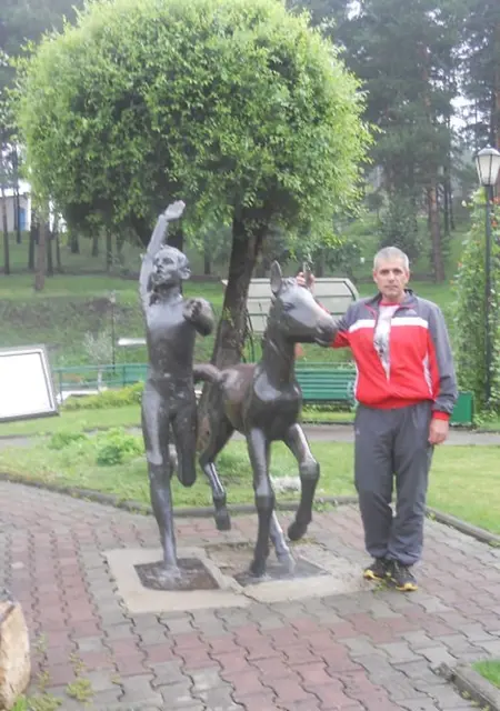 Я Серега, 50, из Братска, ищу знакомства без обязательств