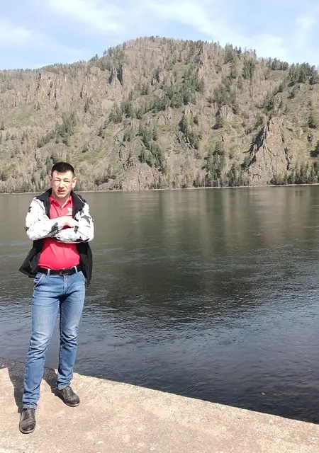 Алексей из Арсеньева, ищу на сайте знакомства на одну ночь