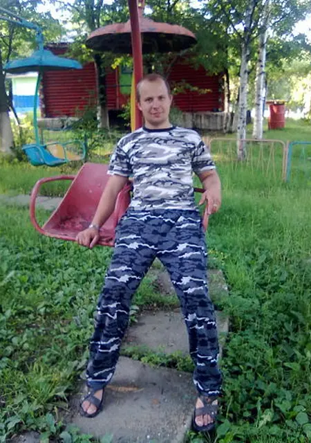 Я Вован, 38, из Находки, ищу знакомства без обязательств