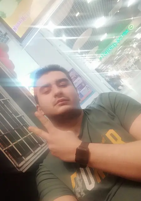 Я Кирилл, 27, из Серпухова, ищу знакомства без обязательств