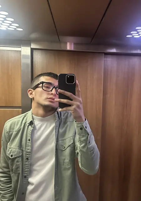 Игорь из Москвы, ищу на сайте знакомства на одну ночь