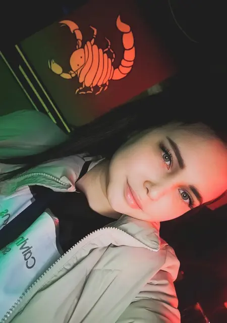 Я Алина, 27, из Бийска, ищу знакомства на одну ночь