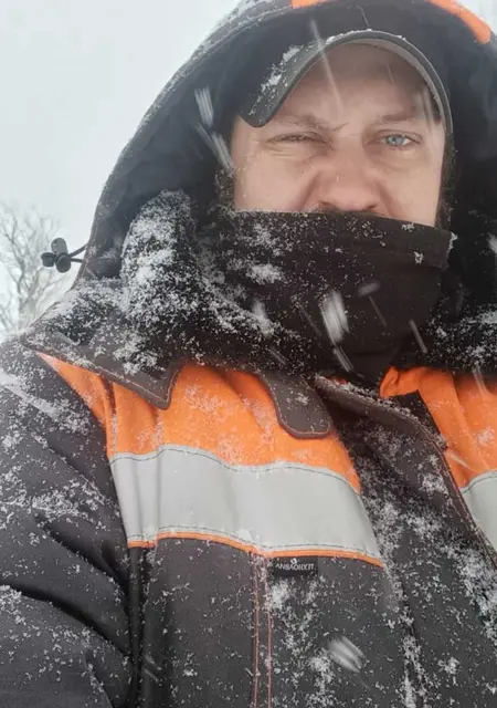 Я Никита, 28, знакомлюсь для приятного времяпровождения в Брянске