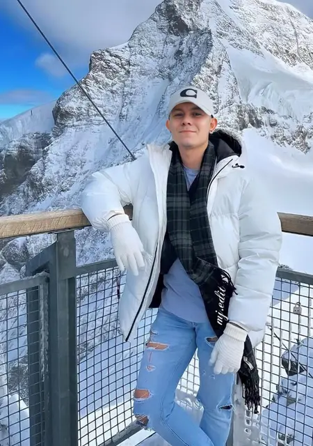 Я Ilya, 29, из Березников, ищу знакомства без обязательств