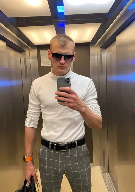 Макс из Альметьевска, ищу на сайте знакомства на одну ночь