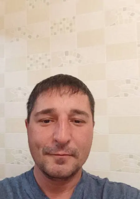 Павел из Новосибирска, ищу на сайте знакомства на одну ночь