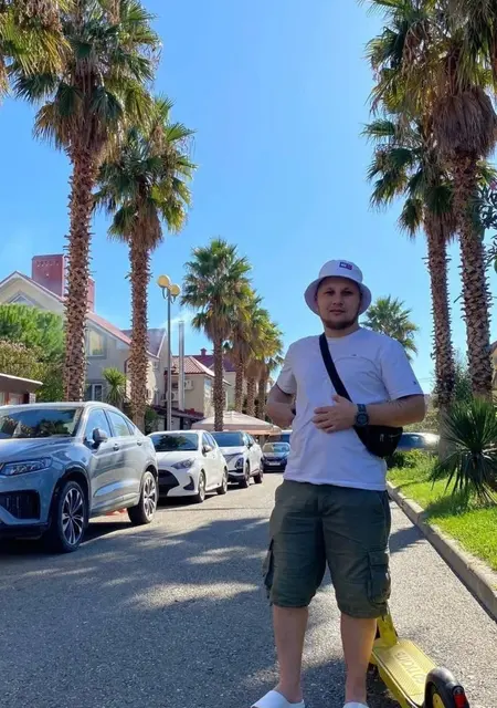 Олег из Кирова, мне 29, познакомлюсь для постоянных отношений