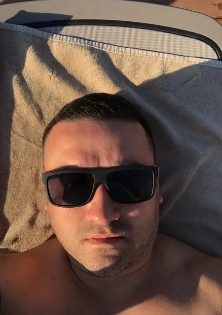 Я Air, 44, из Казани, ищу знакомство для приятного времяпровождения