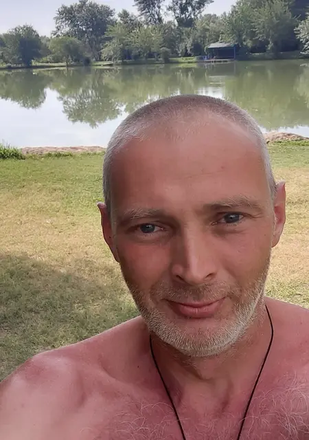 Евгений из Ставрополя, мне 43, познакомлюсь без обязательств