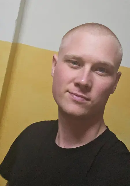 Я Роман, 28 років з Маріуполя, шукаю знайомство для приємного проведення часу