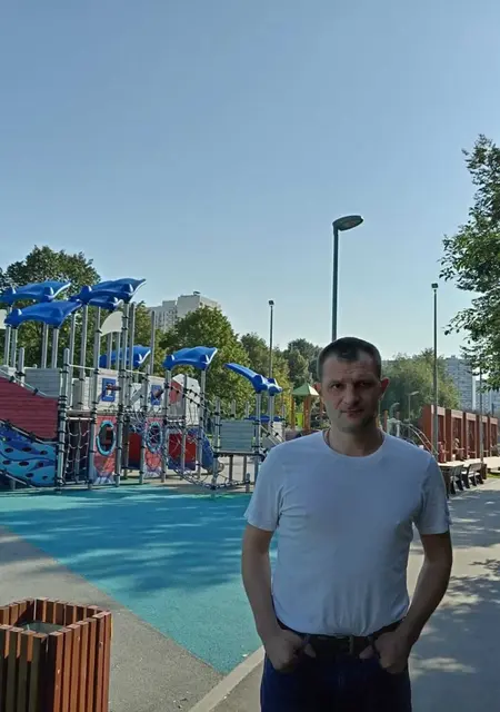 Я Саша, 42, знакомлюсь на одну ночь в Старом Осколе