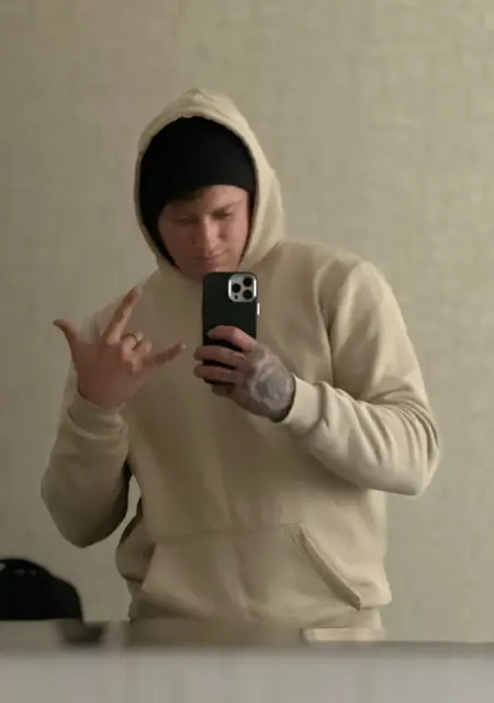 Я Dmitrii, 28, знакомлюсь для вирта в Санкт-Петербурге