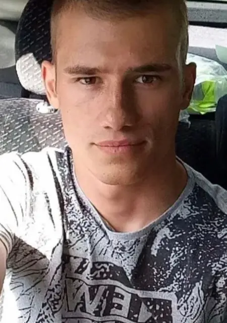 Я Сергей, 24, знакомлюсь для вирта в Долгопрудном