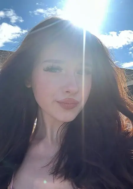 Настя из Оренбурга, мне 26, познакомлюсь на одну ночь