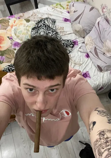 Я Антон, 19, знакомлюсь для открытые отношения в Оренбурге