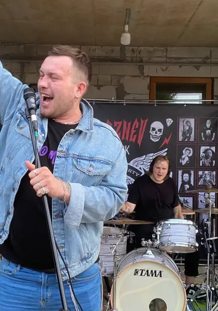 Александр из Липецка, ищу на сайте приятное времяпровождение